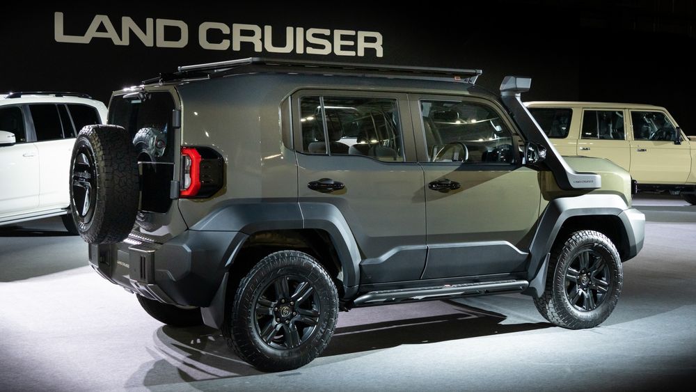 Toyota Land Cruiser FJ 2026 - Diseño robusto y retro